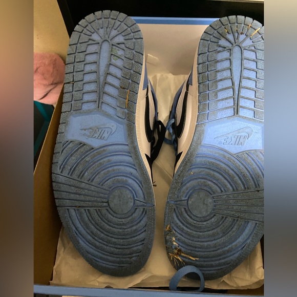 Shoes - Picture 2 of 3